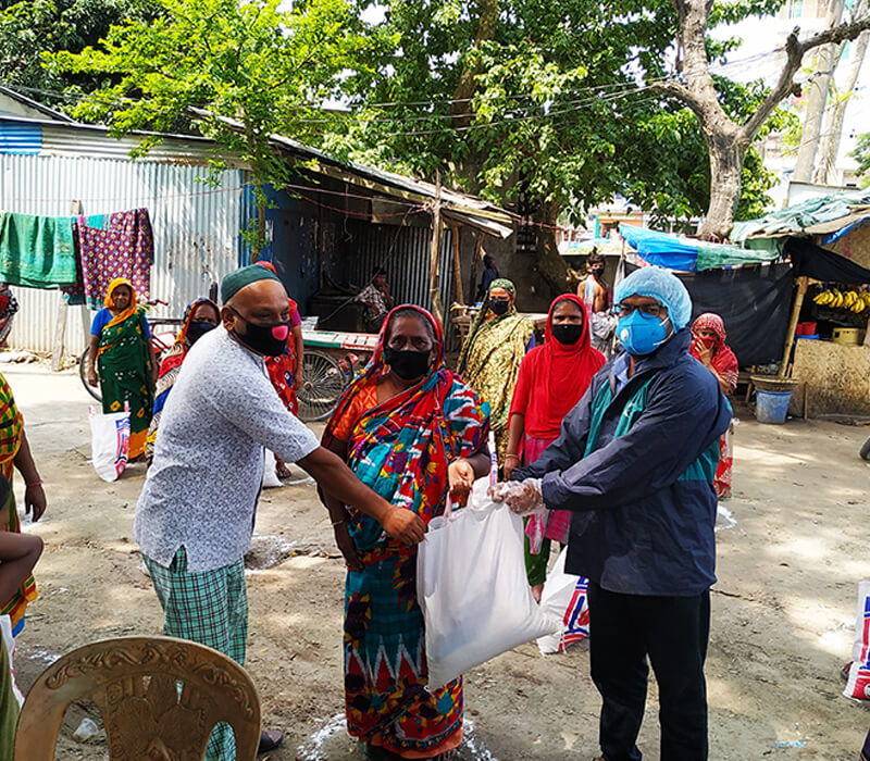 Munshiganj relief distribution.jpg